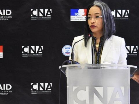 Directora de ente anticorrupci&oacute;n en Honduras abandona el pa&iacute;s 