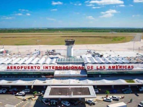 Abren pista de aterrizaje en el AILA tras reparaci&oacute;n