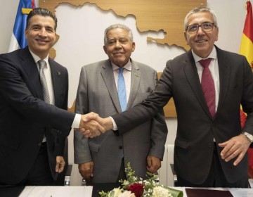 Banco Popular e Instituto de Cr&eacute;dito Oficial de Espa&ntilde;a ratifican financiamiento
