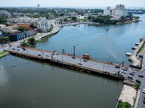 Puente flotante ser&aacute; cerrado este s&aacute;bado por paso de embarcaci&oacute;n
