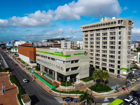 Feller Rate y Fitch Ratings ratifican altas calificaciones al BHD