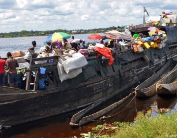 Al menos 41 muertos tras naufragar un barco en un r&iacute;o de la RD Congo