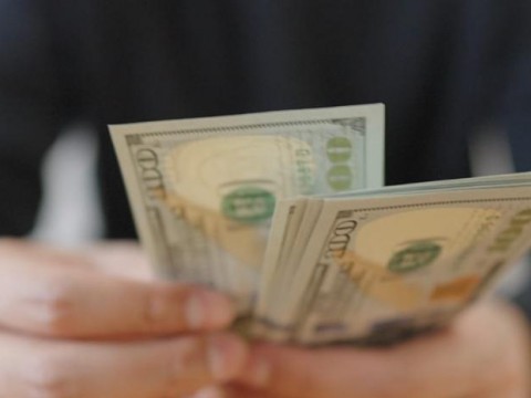 Dominicanos recurren a aplicaciones de env&iacute;o dinero para evitar pagar el nuevo impuesto a la remesas