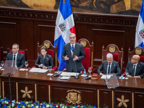 Presidente Luis Abinader reafirma compromiso con la transparencia y presenta Meta RD 2036