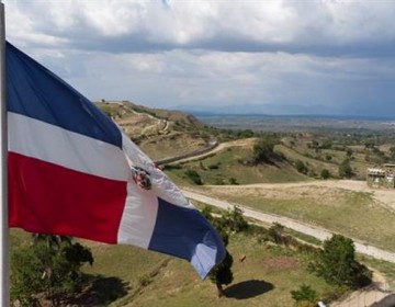 RD ya ha construido 23 km de verja en la frontera con Haití