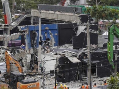 Rescatistas de Puerto Rico dicen han captado se&ntilde;ales de vida bajo los escombros