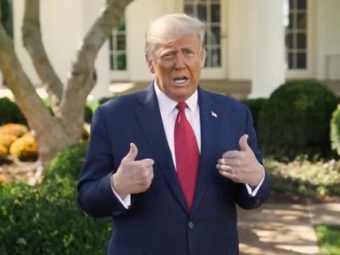 Trump dice "no es contagioso" 
