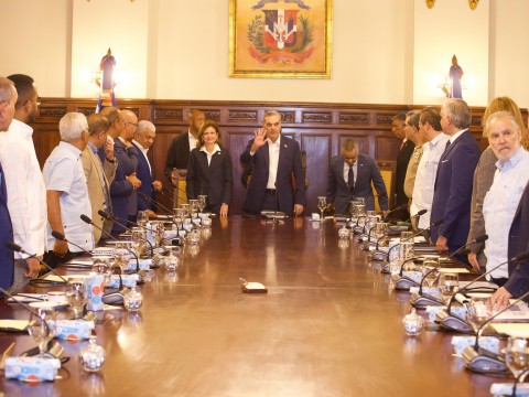 Presidente Abinader encabeza Consejo de Gobierno 