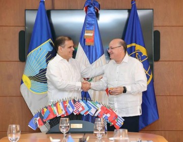 Abordar&aacute;n reformas tem&aacute;ticas en asamblea del BID en Punta Cana