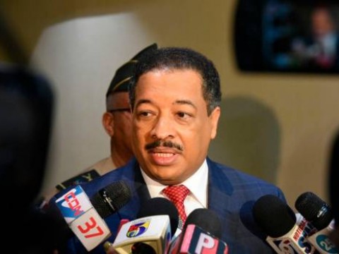 Roberto Rosario acusa a la JCE y PLD de trabajar juntos en suspensi&oacute;n de comicios