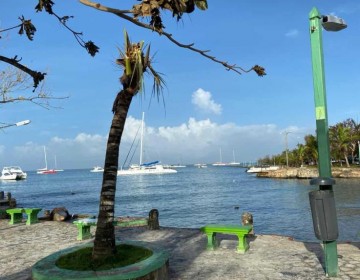 Mayor&iacute;a de los hoteles en Bayah&iacute;be est&aacute;n operando con normalidad tras paso de Fiona