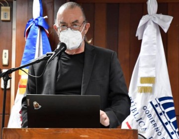 Salud P&uacute;blica dice no aceptar&aacute; presiones de quienes piden reapertura 