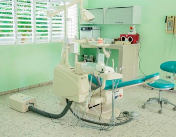INABIE instalar&aacute; 10 m&oacute;dulos de salud integral que beneficiar&aacute;n a miles de estudiantes de la regi&oacute;n norte