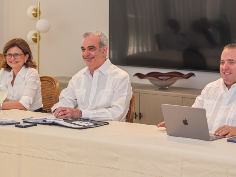  Presidente Luis Abinader reitera inversiones para el desarrollo de Santiago; destinar&aacute;n RD 9,000 millones para Acueducto Cibao Central