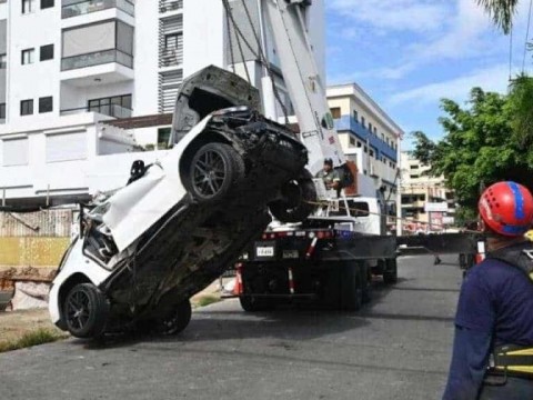Seguir&aacute; detenido conductor de veh&iacute;culo envuelto en accidente en el sector Evaristo Morales