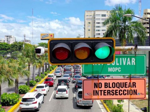 Intrant inicia transformaci&oacute;n de Red Semaf&oacute;rica del Distrito Nacional