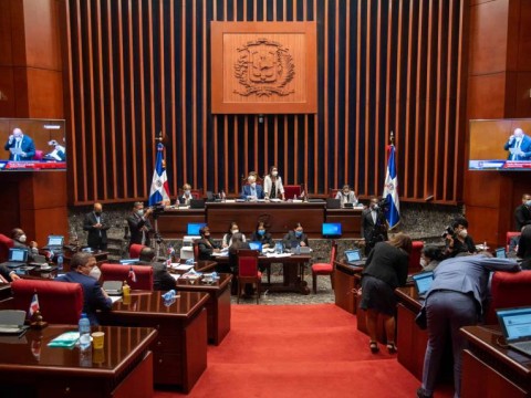 Senado aprueba en primera lectura el proyecto de ley de Fideicomiso P&uacute;blico