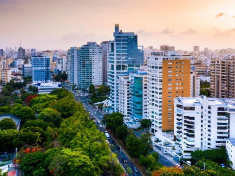 Econom&iacute;a dominicana crece 5 % en 11 meses; incremento se ha ido moderando