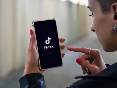 Un ni&ntilde;o de 13 a&ntilde;os muri&oacute; por un reto de TikTok