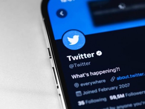 Twitter comenzar&aacute; a cobrar 20 d&oacute;lares al mes por verificaci&oacute;n de cuentas