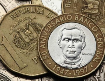 Resaltan estabilidad, pese a la depreciaci&oacute;n del peso frente a doce monedas