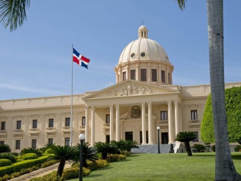 Estos son los desaf&iacute;os de la econom&iacute;a dominicana en 2023, seg&uacute;n 15 expertos consultados