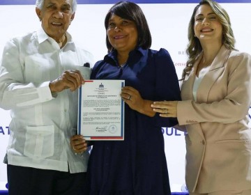 Sup&eacute;rate y Conape grad&uacute;an al primer grupo de cuidadores en Rep&uacute;blica Dominicana