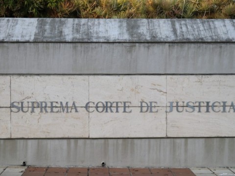 Suprema Corte de Justicia vuelve a fallar contra construcci&oacute;n de aeropuerto