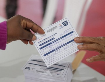 Salud P&uacute;blica reitera que a partir del 31 de enero se exigir&aacute; la tarjeta con tres dosis de vacuna