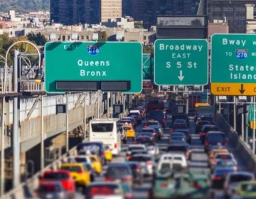 Taxistas alertan sobre ola de robos en El Bronx