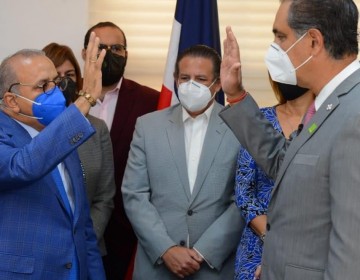 Santiago Hazim asume como Director Ejecutivo del SENASA
