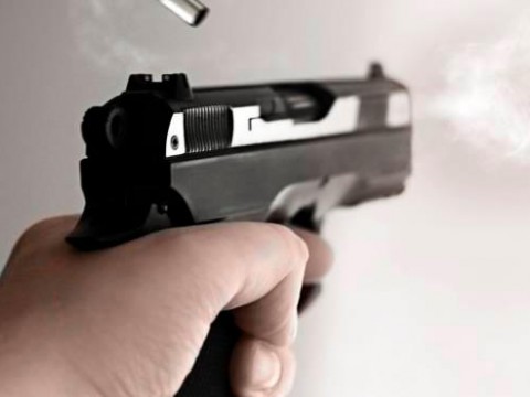 Un menor de 17 años resulta herido al manipular arma de fuego