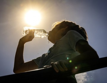 &iexcl;Tome mucha agua! Temperaturas calurosas y polvo del Sahara impactan este martes