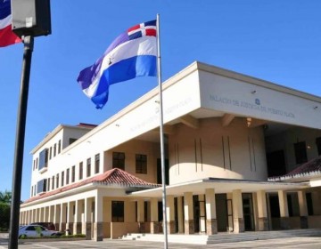 Libertad pura y simple a tres adolescentes acusados de tentativa de terrorismo en Puerto Plata