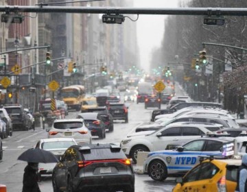 Trump ordena detener el pol&eacute;mico peaje de congesti&oacute;n para entrar a Manhattan