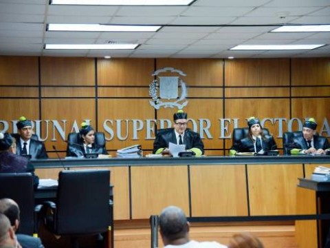 TSE impone medidas de coercion a implicados en delitos electorales
