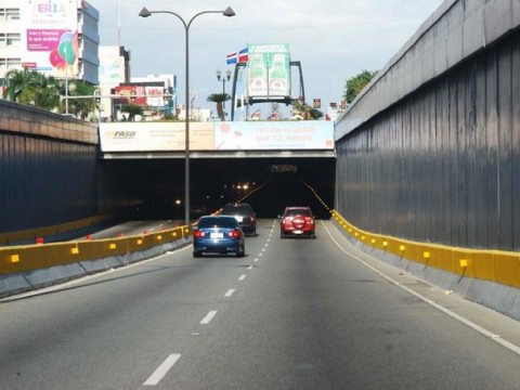 Anuncian cierre de t&uacute;neles y elevados del Gran Santo Domingo
