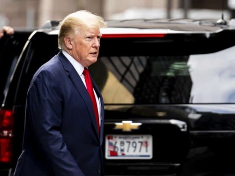 FBI hall&oacute; informaci&oacute;n nuclear de un gobierno extranjero en la residencia de Trump