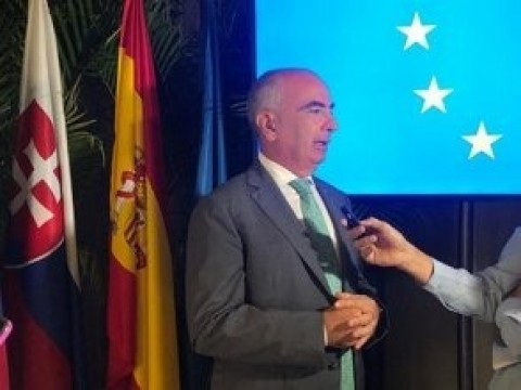 UE respalda recorte de presupuesto para partidos pol&iacute;ticos