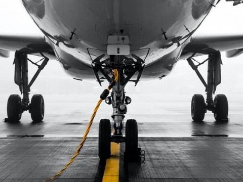 Un accidente de avioneta deja sin electricidad a unas 85,000 personas en EEUU