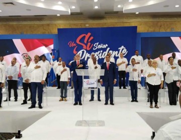 L&iacute;deres municipales del PRM ofrecen respaldo a gobierno de Luis Abinader