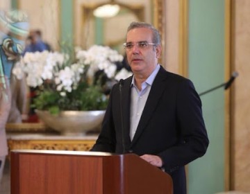 Presidente&nbsp;Abinader asegura al Ministerio P&uacute;blico no le faltar&aacute;n recursos para su operatividad