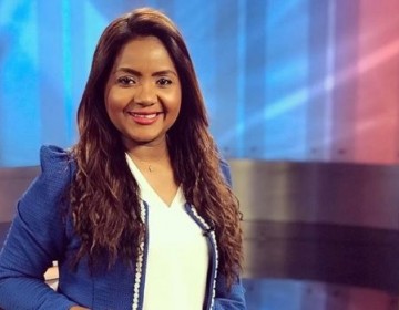 Periodista Rosa Encarnaci&oacute;n dice cancelaron a su hermana por represalia tras denuncia