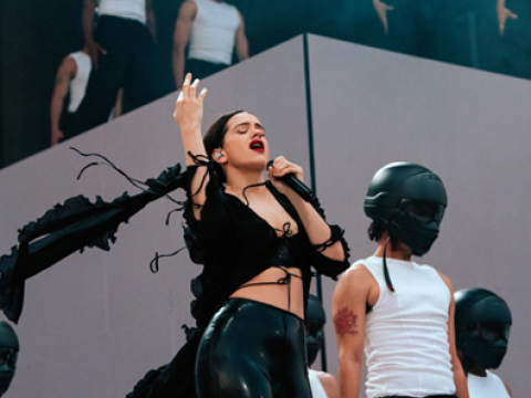 ROSAL&Iacute;A termina su&nbsp;MOTOMAMI WORLD TOUR&nbsp;con una actuaci&oacute;n en&nbsp;&nbsp;LOLLAPALOOZA PAR&Iacute;S