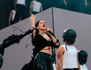 ROSAL&Iacute;A termina su&nbsp;MOTOMAMI WORLD TOUR&nbsp;con una actuaci&oacute;n en&nbsp;&nbsp;LOLLAPALOOZA PAR&Iacute;S