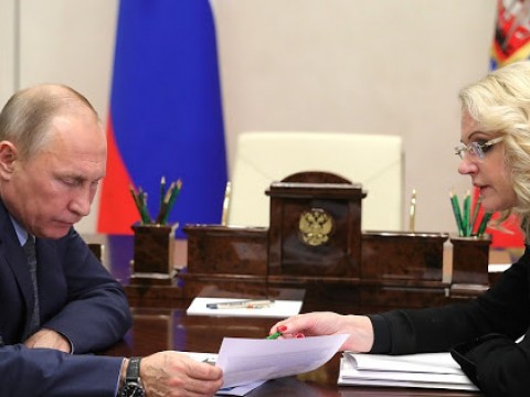 Rusia confirma 111 casos de COVIH-19