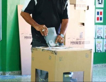 PRM sube a 121 alcald&iacute;as contra 23 ganadas entre opositores PLD, FP y PRD
