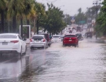 Lluvias continuar&aacute;n durante toda la semana laboral; 19 provincias en alerta