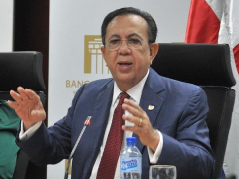 Banco Central dice fundamentos econom&iacute;a dominicana garantizan inversiones