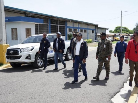 Director de Migraci&oacute;n visita otra vez centro de retenci&oacute;n de Haina